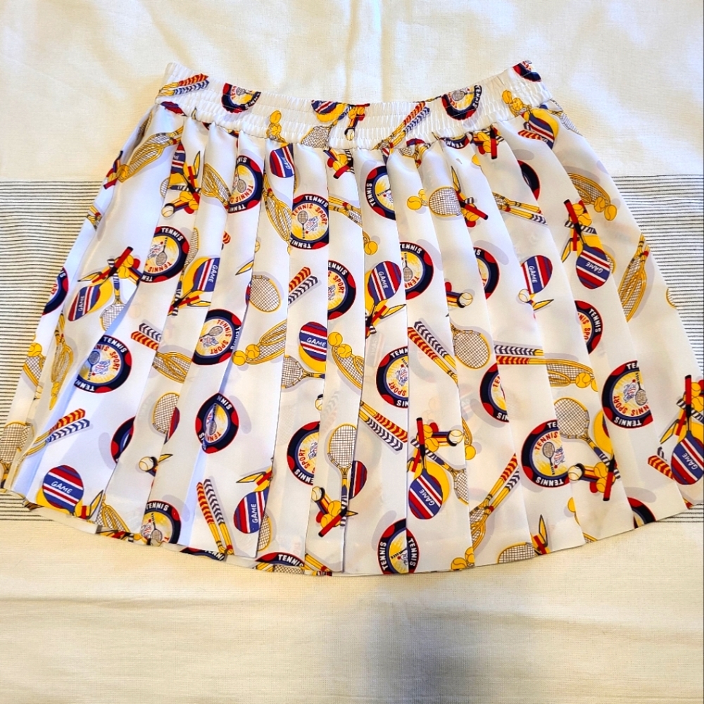 Liz Claiborne Women's Tennis Skirt sz. S